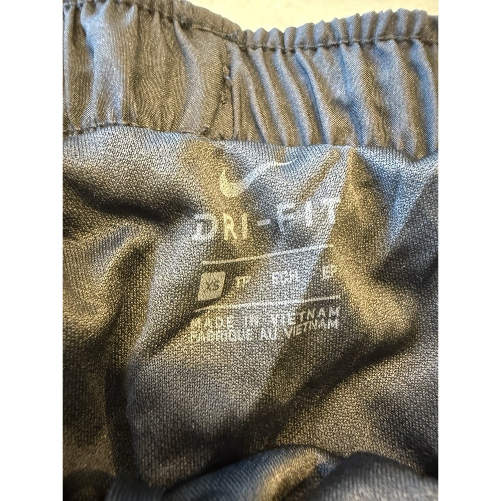 New Nike Women's Black Tempo Running Shorts Size XS - Picture 2 of 4